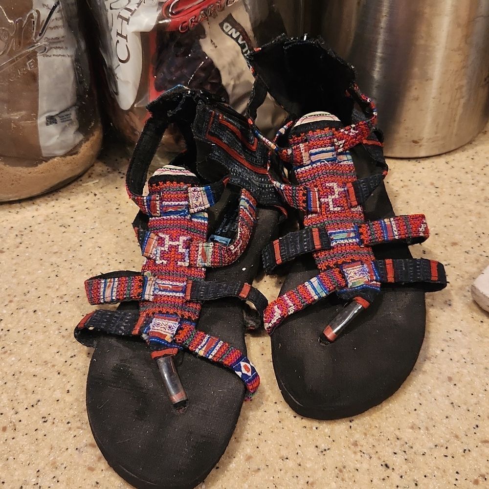 Siamese Dream Design Shoes 8.5